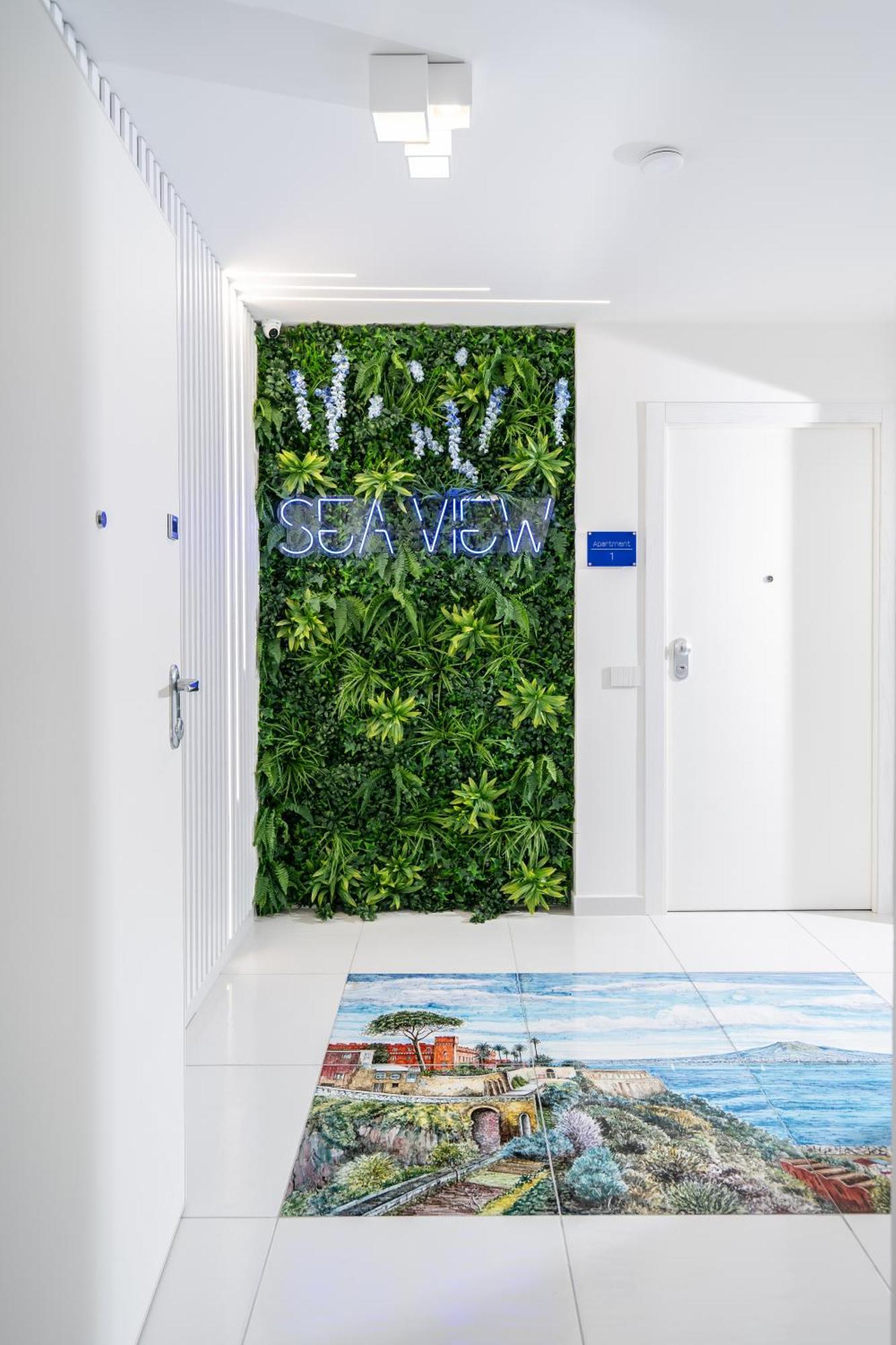 Sea View Deluxe Apartments Vico Equense Buitenkant foto